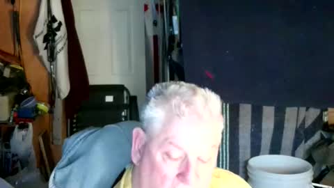 canoelicker69 online show from January 13, 8:13 pm