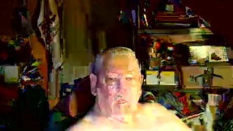 Snapshot of canoelicker69 chatting on October 6, 10:31 am canoelicker69 online show from October 6, 10:31 am