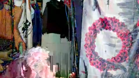 canoelicker69 online show from April 18, 7:07 pm