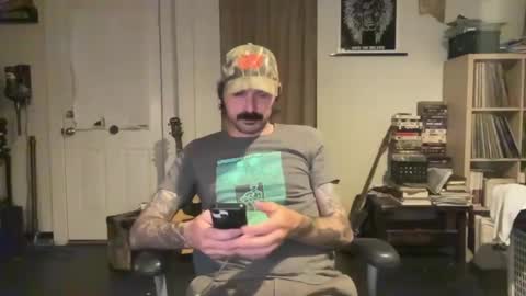 cantleavethehouse online show from February 16, 7:15 am