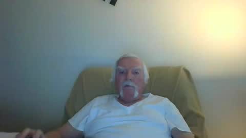 capecod21 online show from February 8, 12:39 pm