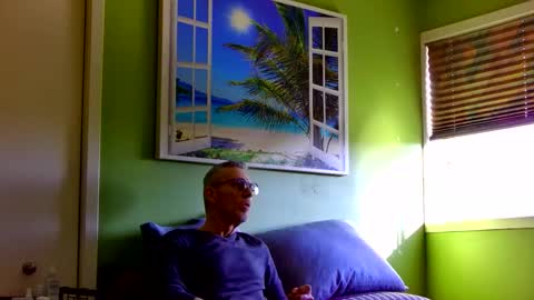 capricorne1965 online show from March 1, 8:41 pm