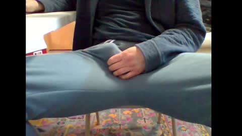 captainbratwurst21 online show from December 2, 6:41 pm