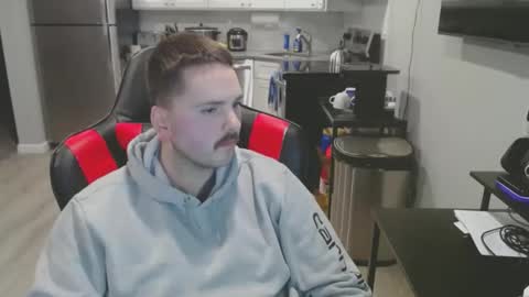 cardi_beans online show from January 29, 6:33 am