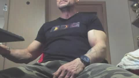 Laz online show from March 31, 4:03 am