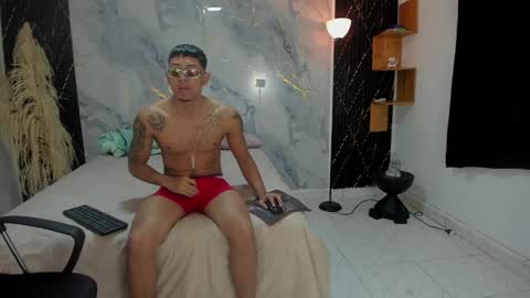 master online show from April 11, 12:09 pm