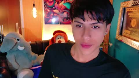 carolinejesh online show from March 30, 12:28 pm