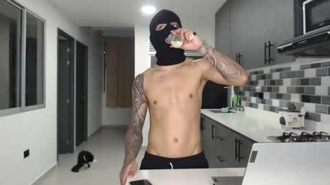 cash_master777 online show from December 2, 8:17 am