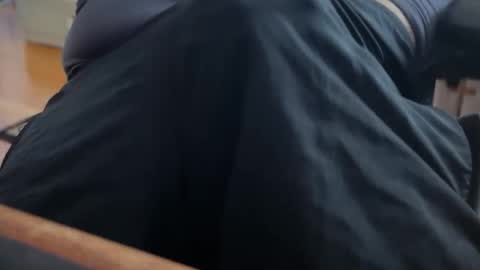 catmandoo21001 online show from April 10, 8:49 pm