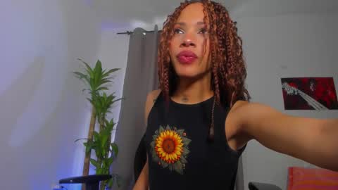 Catty online show from December 1, 8:45 pm