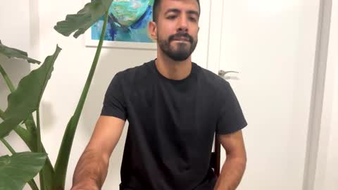 cechixtheworld online show from December 2, 3:34 pm