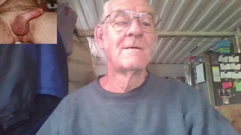 Chuck online show from September 22, 2:05 pm