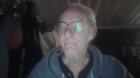 Chuck online show from October 31, 1:18 am