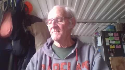 Chuck online show from November 9, 5:50 pm