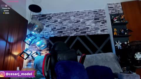 Cesar jones online show from December 14, 11:45 pm