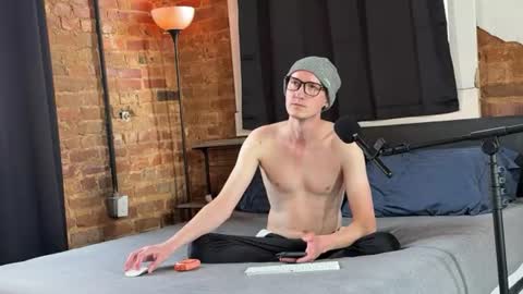 chadbentley420 online show from July 28, 5:01 pm