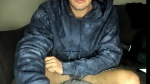 Snapshot of chadpowerz chatting on October 16, 6:10 am Lydong online show from October 16, 6:10 am