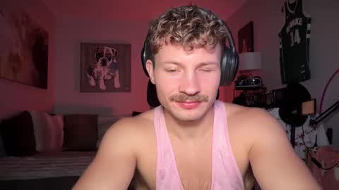 ChadTitan online show from November 15, 4:20 pm