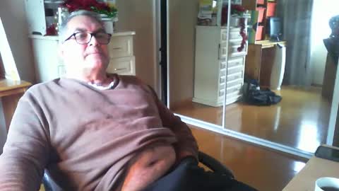 Chalky online show from September 15, 7:43 am