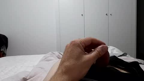 charles_sans online show from June 16, 11:18 pm