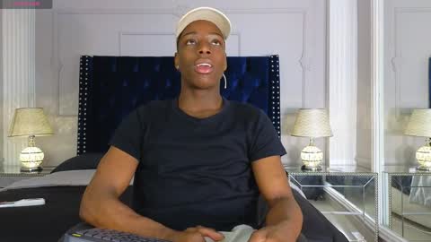 charlesbrown_ online show from April 1, 1:52 pm