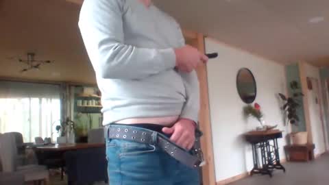I am Charlie online show from March 20, 3:38 pm