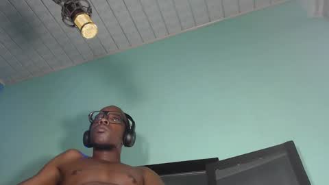 charly_vergonti_ online show from January 14, 12:14 pm