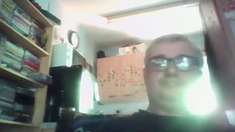 lee online show from May 31, 2:05 pm