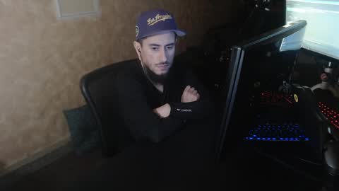 Chelsea online show from April 1, 3:08 am