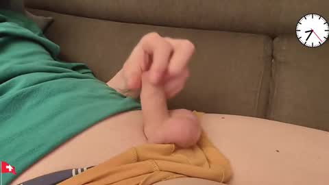 Grey online show from October 4, 6:35 pm