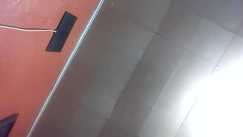 chi579822 online show from April 2, 9:50 am