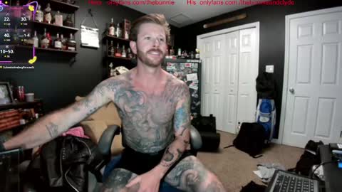 Chillinthemosttt online show from September 19, 2:01 am