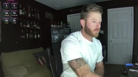 Chillinthemosttt online show from January 14, 3:11 am