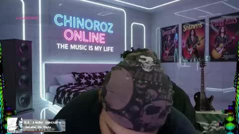 Snapshot of chinoroz chatting on October 2, 6:56 pm Enrique online show from October 2, 6:56 pm