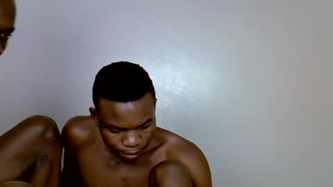 RonaldNicholas online show from June 15, 7:55 am