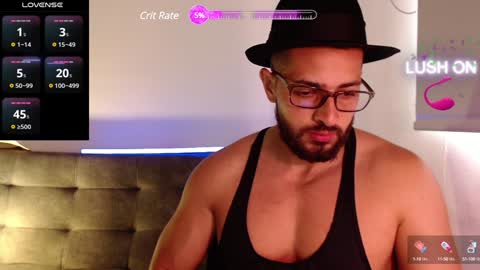 Snapshot of chris_magnum_ chatting on December 24, 6:17 pm cris Twitter magnum101010 insta magnumc20 online show from December 24, 6:17 pm
