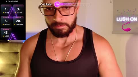 Snapshot of chris_magnum_ chatting on December 12, 11:03 pm cris Twitter magnum101010 insta magnumc20 online show from December 12, 11:03 pm