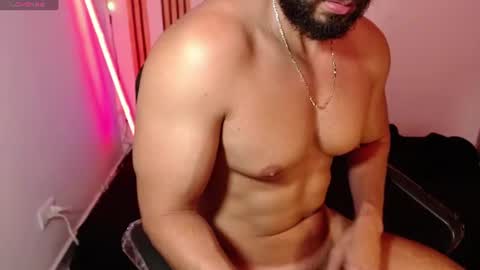 cris         Twitter magnum101010 insta magnumc20 online show from July 2, 1:37 am