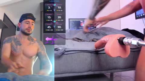 Snapshot of chris_milleer chatting on March 9, 1:04 am chris_milleer online show from March 9, 1:04 am