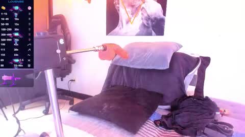 Snapshot of chris_milleer chatting on September 27, 5:38 am chris_milleer online show from September 27, 5:38 am