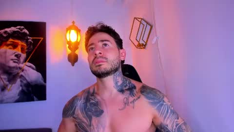 chris_milleer online show from July 1, 3:40 am
