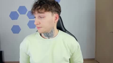 Chris Tyson online show from January 18, 10:06 am