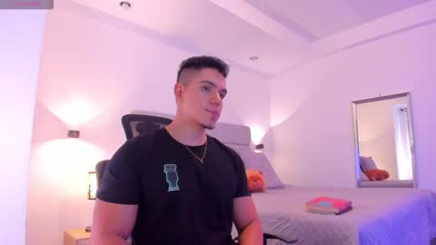 chrismorgan24 online show from October 11, 2:04 am