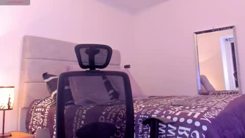 chrismorgan24 online show from September 25, 1:04 am