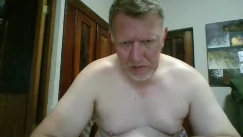 Snapshot of chrispainpig chatting on February 5, 3:09 pm Chrispainpig torture bdsm masochist slave submissive hardcore anal CBT humiliation online show from February 5, 3:09 pm