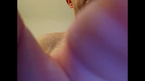 Chris online show from December 22, 4:09 am