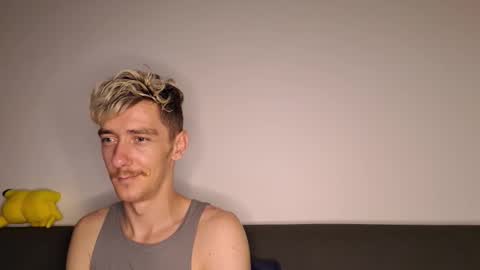 Christopher online show from November 28, 12:03 am