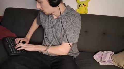 Christopher online show from October 20, 1:31 am