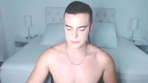 Snapshot of christiandiorx chatting on October 21, 1:09 am christiandiorx online show from October 21, 1:09 am