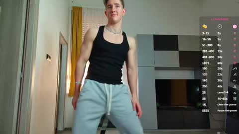 Snapshot of christianlevine_ chatting on September 30, 2:53 pm UPVOTE ME ------ ILL DO SOMETHING FOR FREE online show from September 30, 2:53 pm
